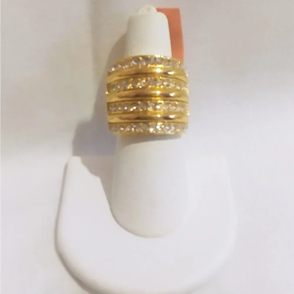 Austrian Crystal Ring in ION Plated YG